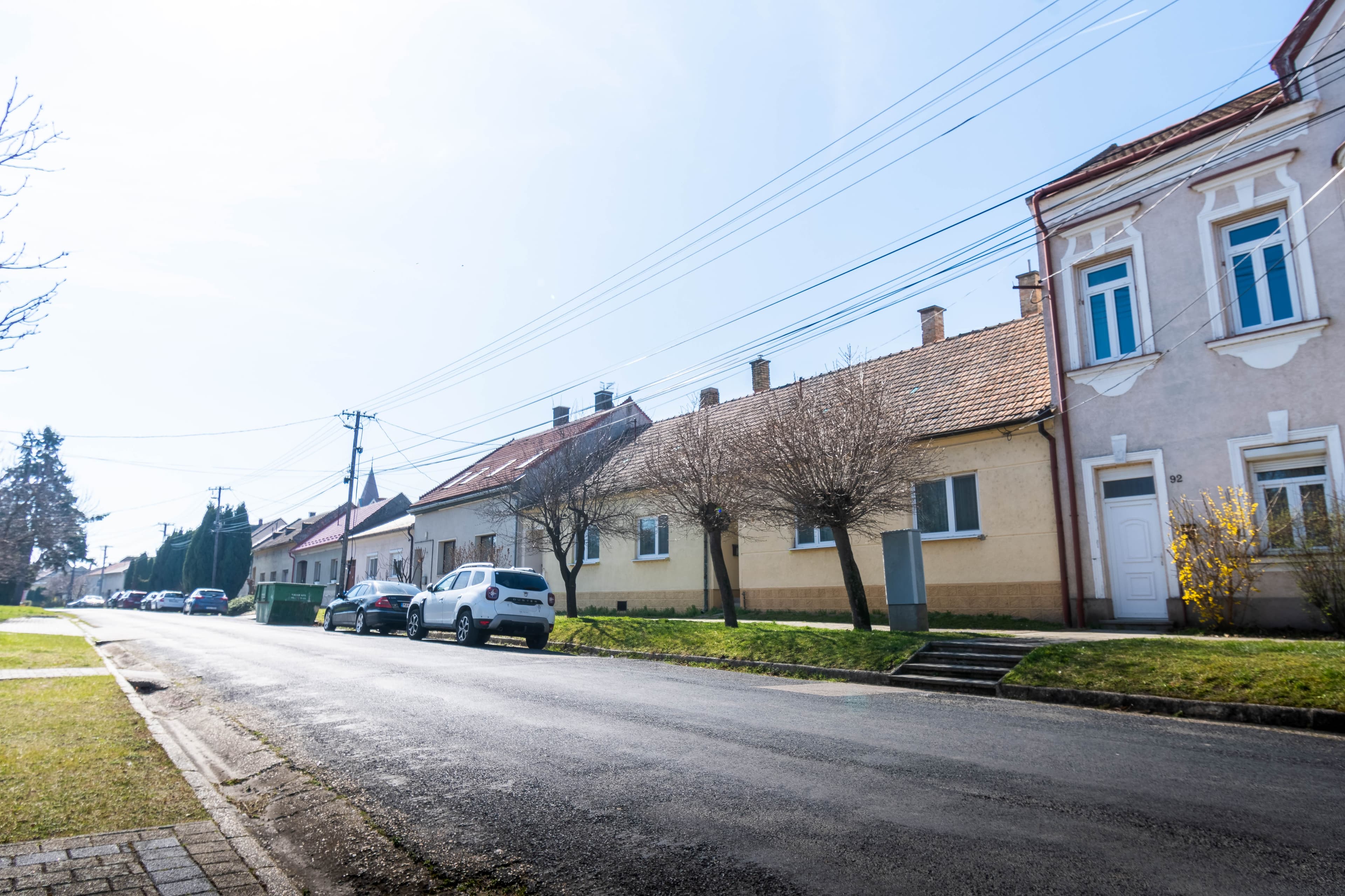 Predaj 3 Izb. DOM po rekonštrukcii so záhradou 670m2 RAJKA